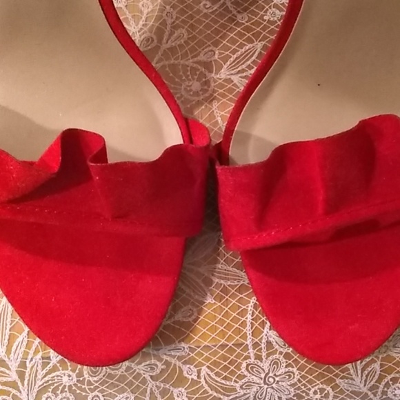 a.n.d eawy  Red Heels - Picture 2 of 8